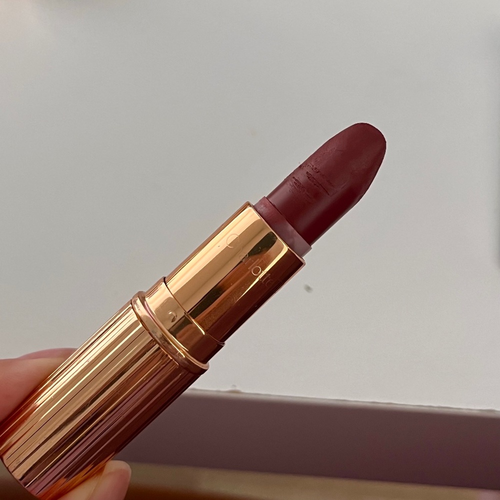 Charlotte Tilbury Lipstick - Walk of Shame